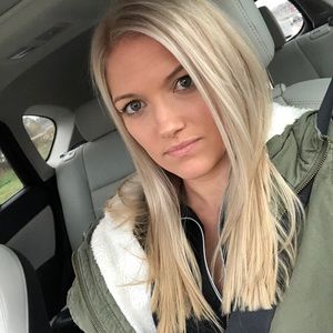 Meet your Posher, Christina